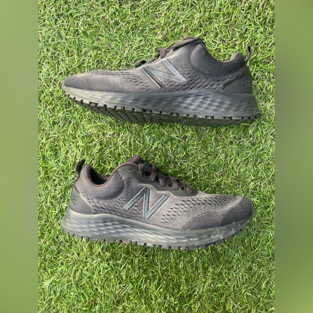 New Balance Black Arishi V3 Non Slip Work Shoes Sz (8) - Picture 2 of 5